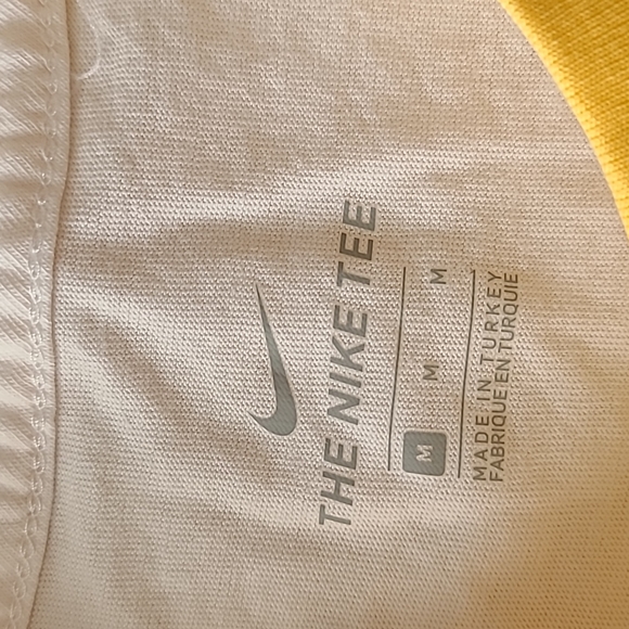 Nike short sleeve tee size Medium white - Picture 4 of 6